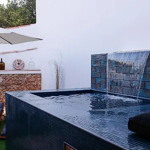 Casa Rustica Em - Karmea Alte